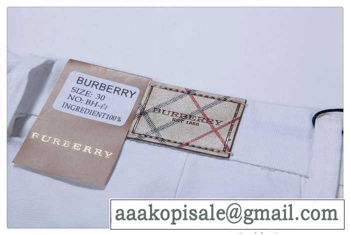 美品 2016春夏 burberry バーバリー 伸縮性のある　チノパン .