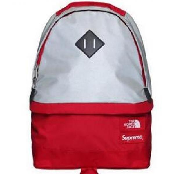 一味違うアイテム　シュプリーム　Supreme The North Face/Supreme Reflective 3M Medium Day Pack Backpack 大容量あるバッグ_シュプリーム メンズバッグ_バッグ メンズ_スーパーコピーブランド激安通販 専門店  