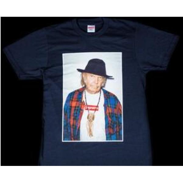 時代感には欠かせないSupreme シュプリーム　デザイン性の高いTシャツ　ネイビー _半袖Tシャツ_メンズファッション_スーパーコピーブランド激安通販 専門店  