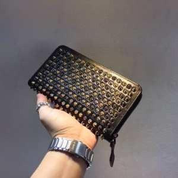 最安値に挑戦 2015 クリスチャンルブタン CHRISTIAN LOUBOUTIN 財布 多色選択可_クリスチャンルブタン CHRISTIAN LOUBOUTIN_ブランド コピー 激安(日本最大級)