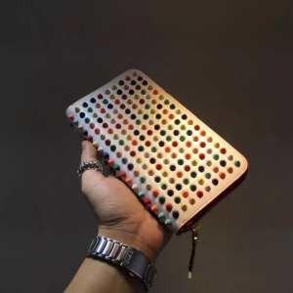 最安値に挑戦 2015 クリスチャンルブタン CHRISTIAN LOUBOUTIN 財布 多色選択可_クリスチャンルブタン CHRISTIAN LOUBOUTIN_ブランド コピー 激安(日本最大級)