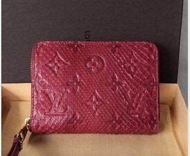 希少　ルイヴィトン　貴重　パイソン　エキゾチックレザー　財布　レッド_ルイ ヴィトン LOUIS VUITTON_ブランド コピー 激安(日本最大級)