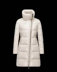 海外セレブ愛用 2015 モンクレール MONCLER ダウ...