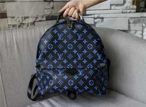 風合いが出る 2015 ルイ ヴィトン LOUIS VUITTON リュック M56708_ルイ ヴィトン LOUIS VUITTON_ブランド コピー 激安(日本最大級)