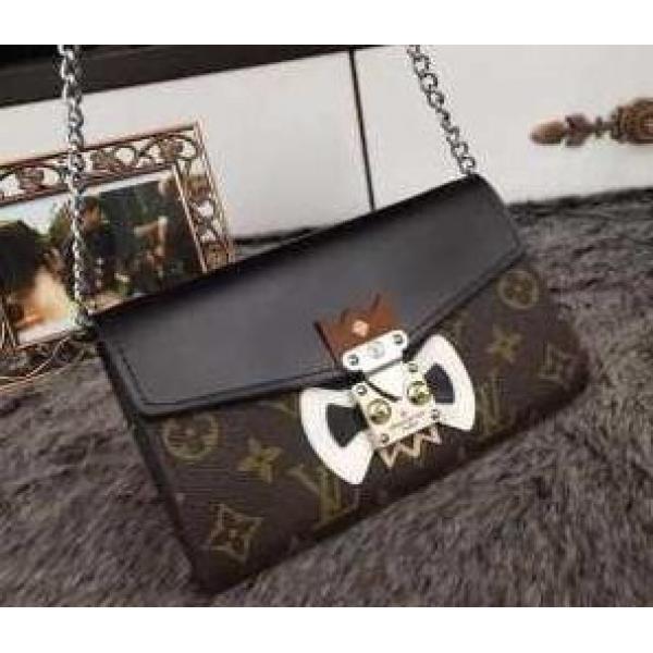 長い歴史を感じる 2016春夏 louis vuitton ルイ ヴィトン ポーチ 愛らしい斜め掛けバッグ 6色可選_ルイ ヴィトン LOUIS VUITTON_ブランド コピー 激安(日本最大級)