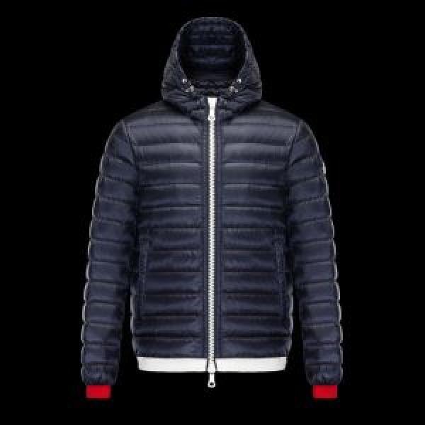 モンクレール ダウンジャケットふわふわな感触落ち着いた感覚 2017秋冬 MONCLER_男性用ダウンジャケット_モンクレール特集_スーパーコピーブランド激安通販 専門店  