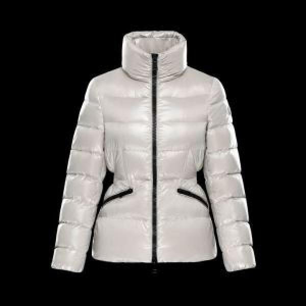 2017秋冬肌触り柔らかく MONCLER モンクレール ダウンジャケット厳しい寒さに耐える_女性用ダウンジャケット_モンクレール特集_スーパーコピーブランド激安通販 専門店  