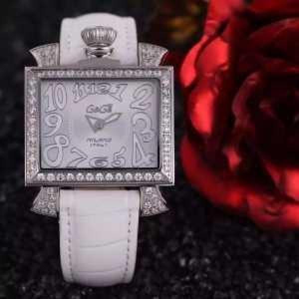 高級品 ガガミラノ時計スーパーコピー GaGa Milano オリジナル クオーツムーブメントレディースレザーベルトウォッチ 多色可選