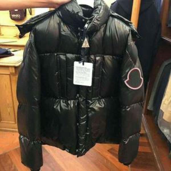 めちゃくちゃお得 モンクレール MONCLER ダウンジャケ...