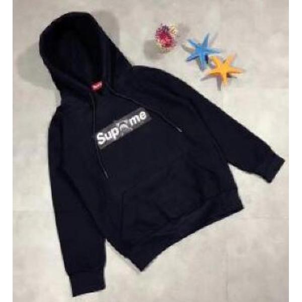 シンプルなシュプリームパーカーコピーSUPREME プルオー...