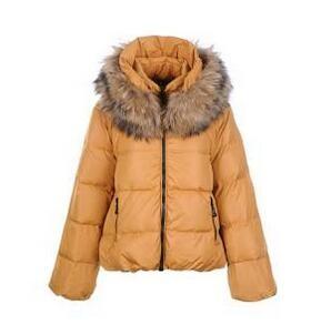 超高品質の軽やかな着心地と高い保温力を持たす　モンクレール　MONCLER　レデイース　ダウンジャケット　女性用　イエロー_モンクレール MONCLER_ブランド コピー 激安(日本最大級)