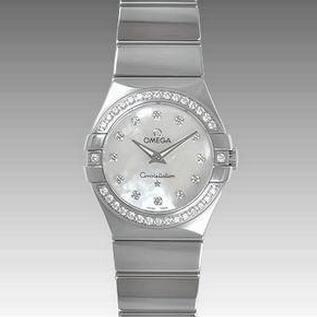 目を惹く華やかなダイヤモンドのオメガ腕時計_オメガ OMEGA_ブランド コピー 激安(日本最大級)