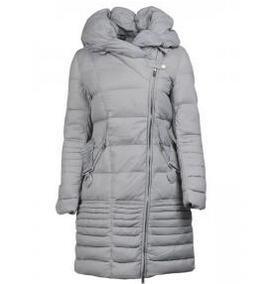 女性らしい細めのシルエットに演出してくれるモンクレール　MONCLER 女性用のロングダウンコート_モンクレール MONCLER_ブランド コピー 激安(日本最大級)