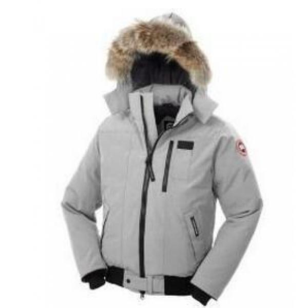 秋冬ハロインタイムセールのカナダグース、Canada Gooseの生地がふんわりとした着心地の6色選択可能のフード付きのダウンジャケット_カナダグース CANADA GOOSE_ブランド コピー 激安(日本最大級)