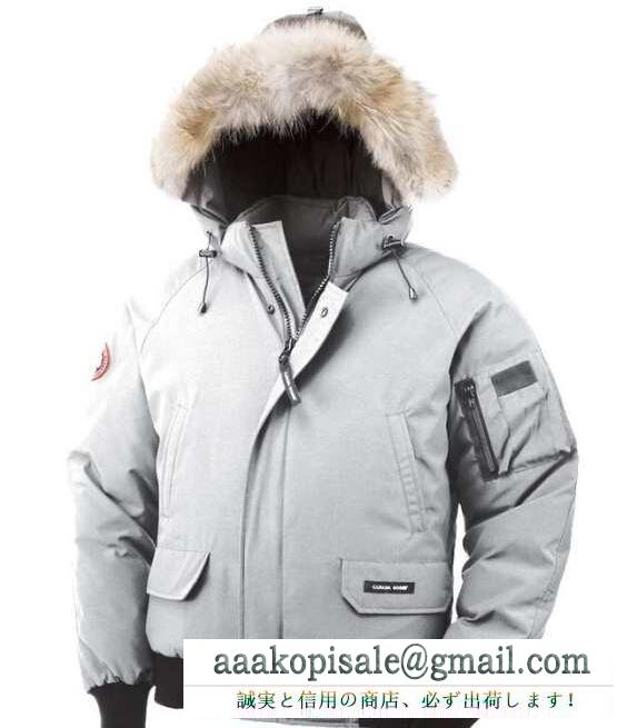 秋冬登場のカナダグース、Canada gooseの軽さと暖かさに満足できる多色選択可能のファーフード付きのダウンジャケットコート