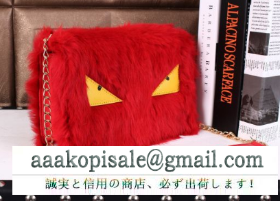 ふわふわ★可愛い fendi フェンデイ コピー レディース ショルダーバッグ チェーンストラップ レッド