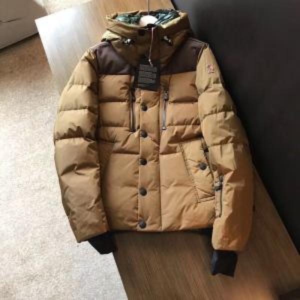 秋冬セールモンクレール MONCLER 高級感が漂うダウンジャケット メンズ 2018秋冬の定番新品到来!_男性用ダウンジャケット_モンクレール特集_スーパーコピーブランド激安通販 専門店  
