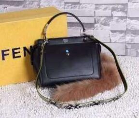 大人っぽいフェンディ ピーカブー コピー、Fendiの新作登場のレディースハンドバッグ_フェンディ FENDI_ブランド コピー 激安(日本最大級)