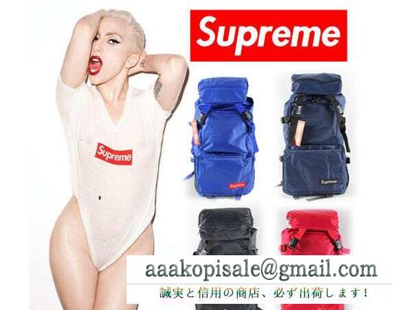 大収納力のシュプリーム、Supremeの青、黒、ネイビーと赤の4色男女兼用の旅行リュック