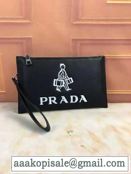  大流行中 プラダ流行っている  期間限定セール PRADA  ポーチ2018年秋冬シーズン