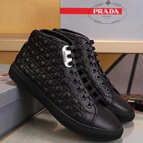 コレは買い！最安値 プラダ PRADA ハイトップシューズ ...