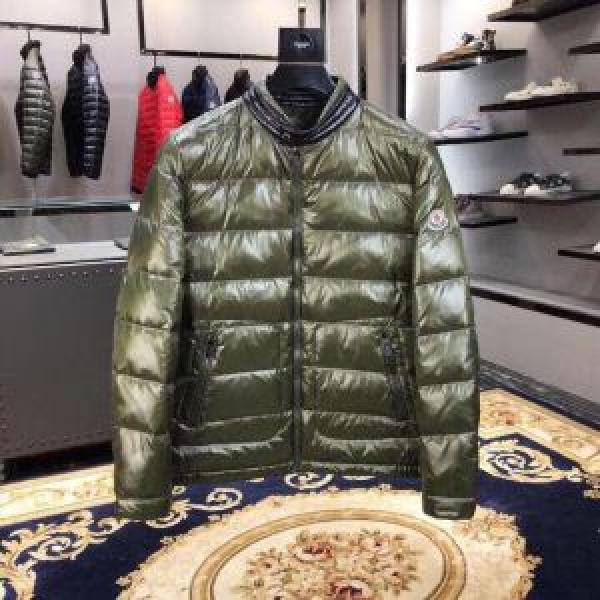MONCLER モンクレール ダウンジャケット 3色可選 最前線に注目 世界中で注目!! お早めに!!_男性用ダウンジャケット_モンクレール特集_スーパーコピーブランド激安通販 専門店  