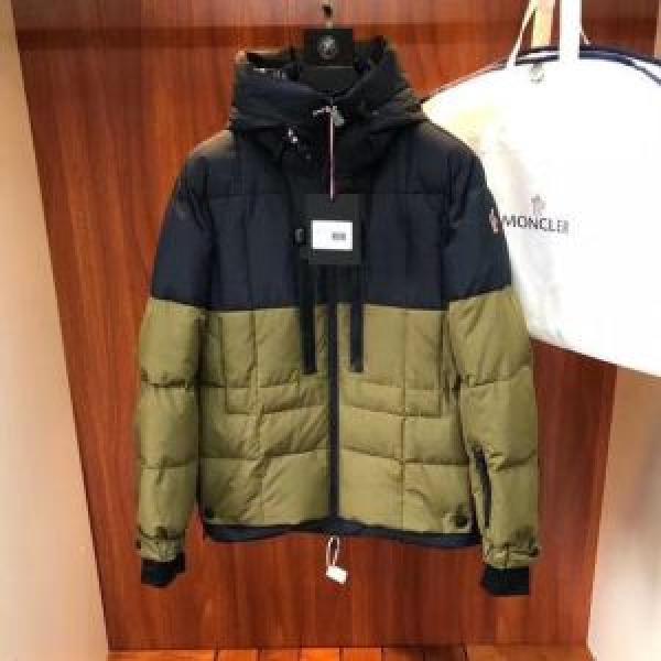 新入荷アイテムの通販 MONCLER モンクレール ダウンジ...