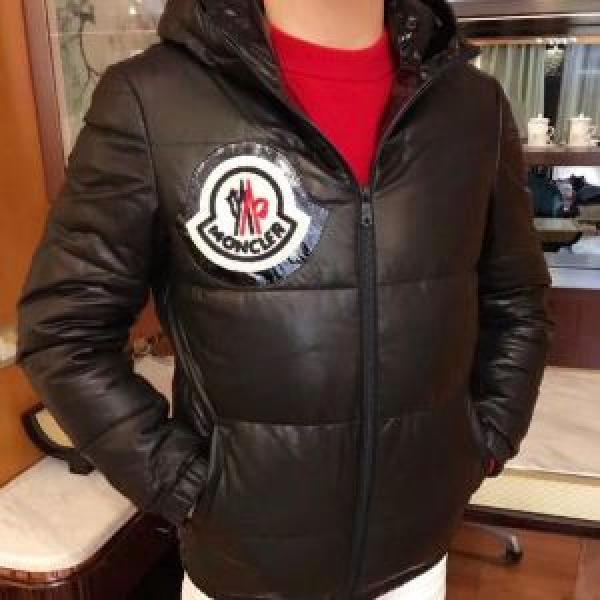 人気ブランドNo1 セレブ愛されたモデル超人気モデル ダウンジャケット  MONCLER モンクレール_男性用ダウンジャケット_モンクレール特集_スーパーコピーブランド激安通販 専門店  