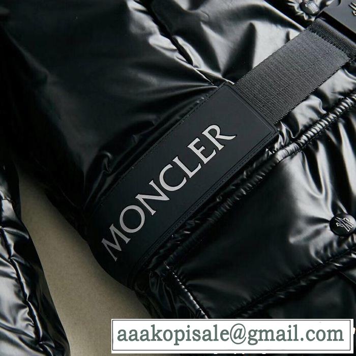 年末年始セールお早めに!! 今年っぽいトレンド商品 MONCLER モンクレール ダウンジャケット