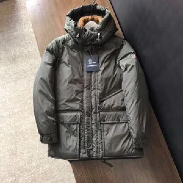 お得なレアアイテムが多数 非常に人気の高い  MONCLER モンクレール ダウンジャケット_男性用ダウンジャケット_モンクレール特集_スーパーコピーブランド激安通販 専門店  