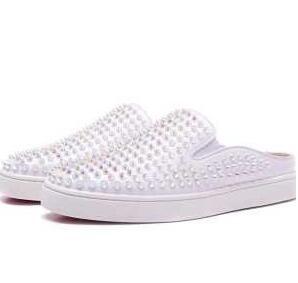 デイリーに重宝するChristian Louboutin ルブタン スニーカー コピー　優秀な一足ホワイト_クリスチャンルブタン CHRISTIAN LOUBOUTIN_ブランド コピー 激安(日本最大級)