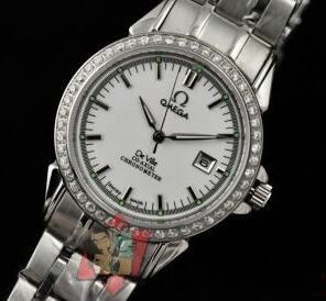 ダイヤモンドが嵌る超激得高品質のオメガ 時計 メンズ OMEGA ジュネーブ 腕時計 自動巻き AT シルバー ステンレススチール メンズウォッチ_オメガ OMEGA_ブランド コピー 激安(日本最大級)