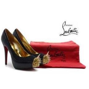 シャープな印象に CHRISTIAN LOUBOUTINルブタン 新作 コピー　実用性も兼ね備えるパンプス_クリスチャンルブタン CHRISTIAN LOUBOUTIN_ブランド コピー 激安(日本最大級)