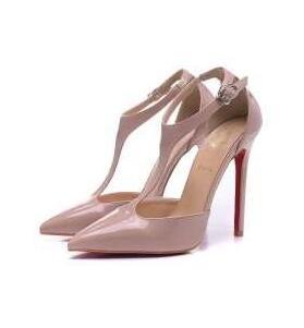 大人の遊び心のある CHRISTIAN LOUBOUTIN　...