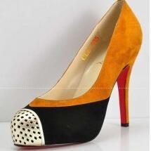 CHRISTIAN LOUBOUTIN 爆買い大人気なクリス...