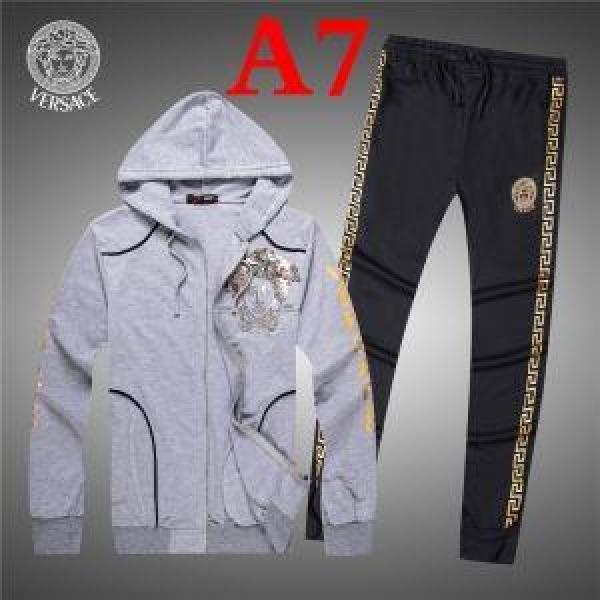 海外セレブ定番愛用 2017秋冬 ヴェルサーチ VERSACE 多色可選 上下セット_ヴェルサーチ VERSACE_ブランド コピー 激安(日本最大級)