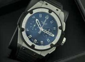 お得HOT自動巻きウブロ クラシック フュージョン チタニウム ラバー 521NX1171RX HUBLOT 腕時計
