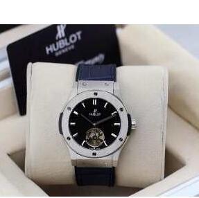 玄人にも愛される時計 ウブロ コピー　 HUBLOT 　高品...