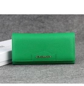 上質な光沢 GIVENCHY　大人びた雰囲気あるジバンシィ財布 レディース_ジバンシー GIVENCHY_ブランド コピー 激安(日本最大級)