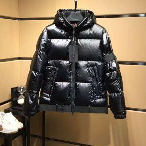 モンクレール MONCLER ダウンジャケット 絶対オススメ...