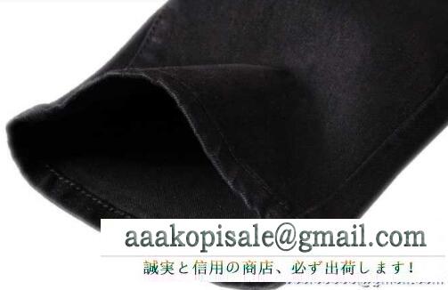 しっかり伸縮が効いたバルマンデニムメンズデニムパンツ balmain ストレッチ スキニー