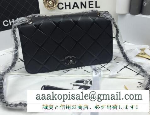 フェミニンなバッグチェーンストラップ chanelショルダーバッグキルティング２色可選