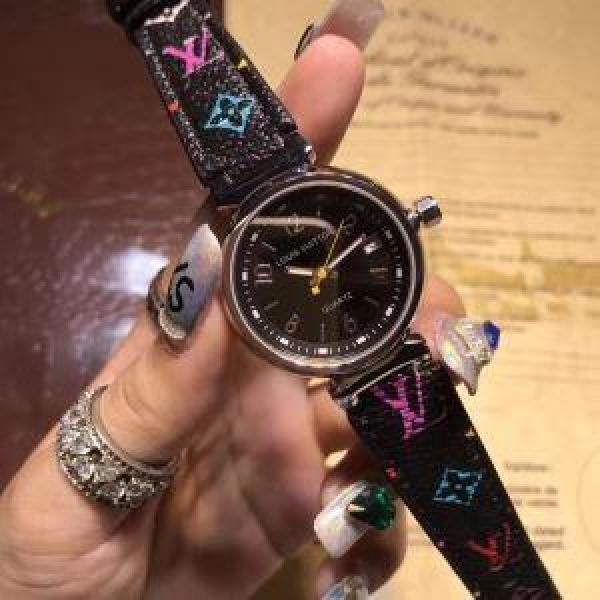 恋人腕時計 多色可選 ルイ ヴィトン LOUIS VUITTON 驚きの低価格2017 上品な輝きを放つ形_ルイ ヴィトン LOUIS VUITTON_ブランド コピー 激安(日本最大級)