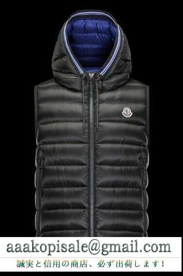 カジュアルなモンクレールダウンベスト moncler amiens ダウンアウターアミアンロゴ有り