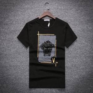 VERSACE ロゴ Ｔシャツ 吸汗速乾 ヴェルサーチ コピー トップス 爽やか 着き心地 18夏最新入荷 男性服