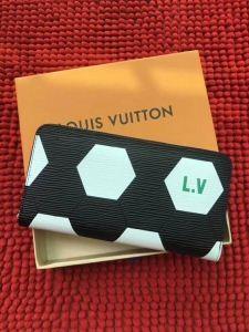 【2018FIFA 限定コレクション】Louis Vuittonポルトフォイユ・ブラザルイヴィトンコピー長財布