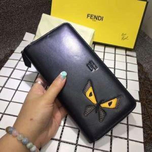 万能に使える 財布フェンディ FENDI 2018最新入荷さりげないデザイン フェンディ FENDI ブランド コピー 激安(日本最大級)
