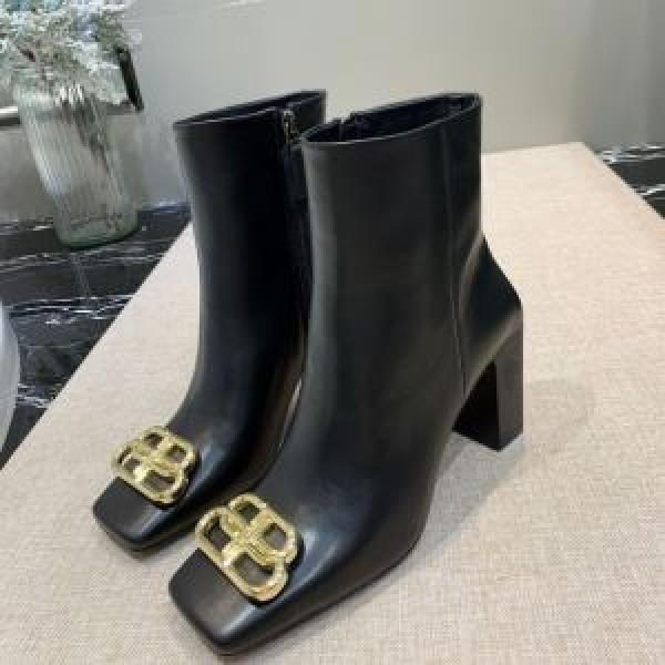 2色可選 BALENCIAGA 秋服コーデ2019年版 バレ...