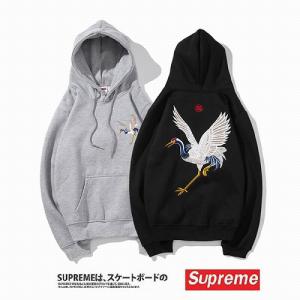 大注目のシュプリーム SUPREME つる刺繍 パーカー ロングシーズン着用可能