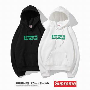 2021春パーカーコーデ シュプリーム SUPREME Bo...